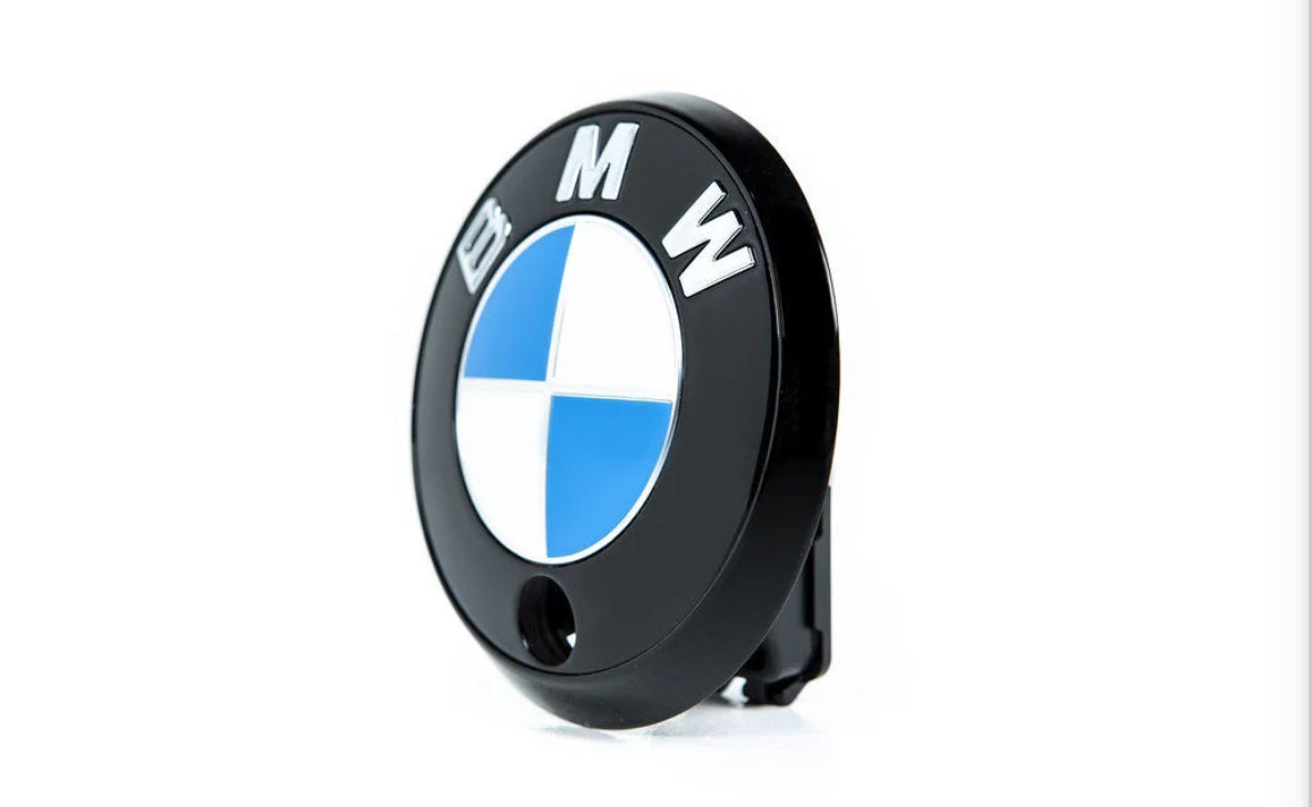 BMW G8X DE-CHROMED ROUNDELS