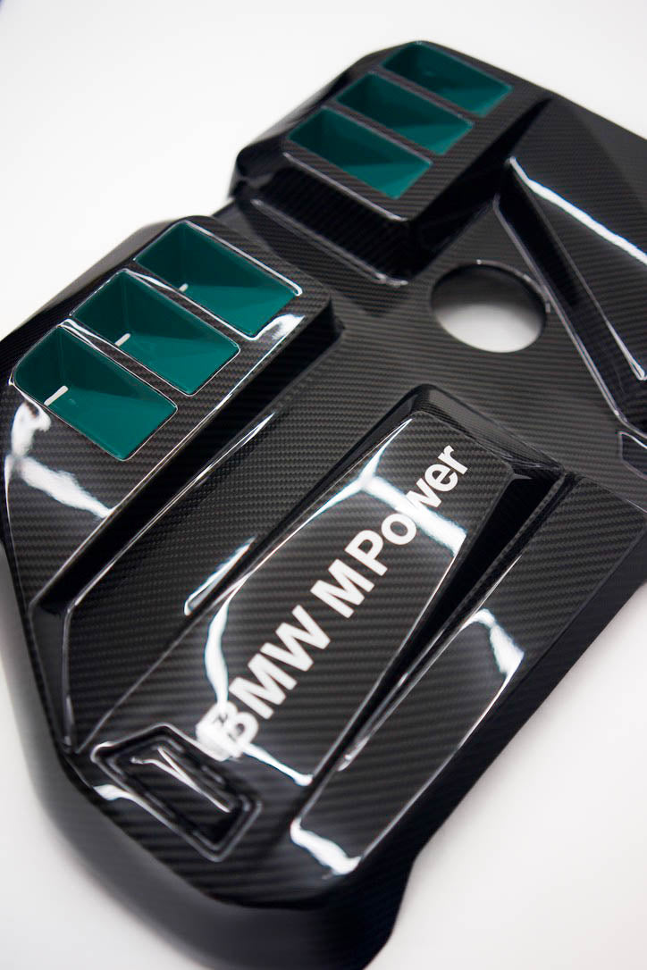 CARBON FIBRE G8X engine cover S58