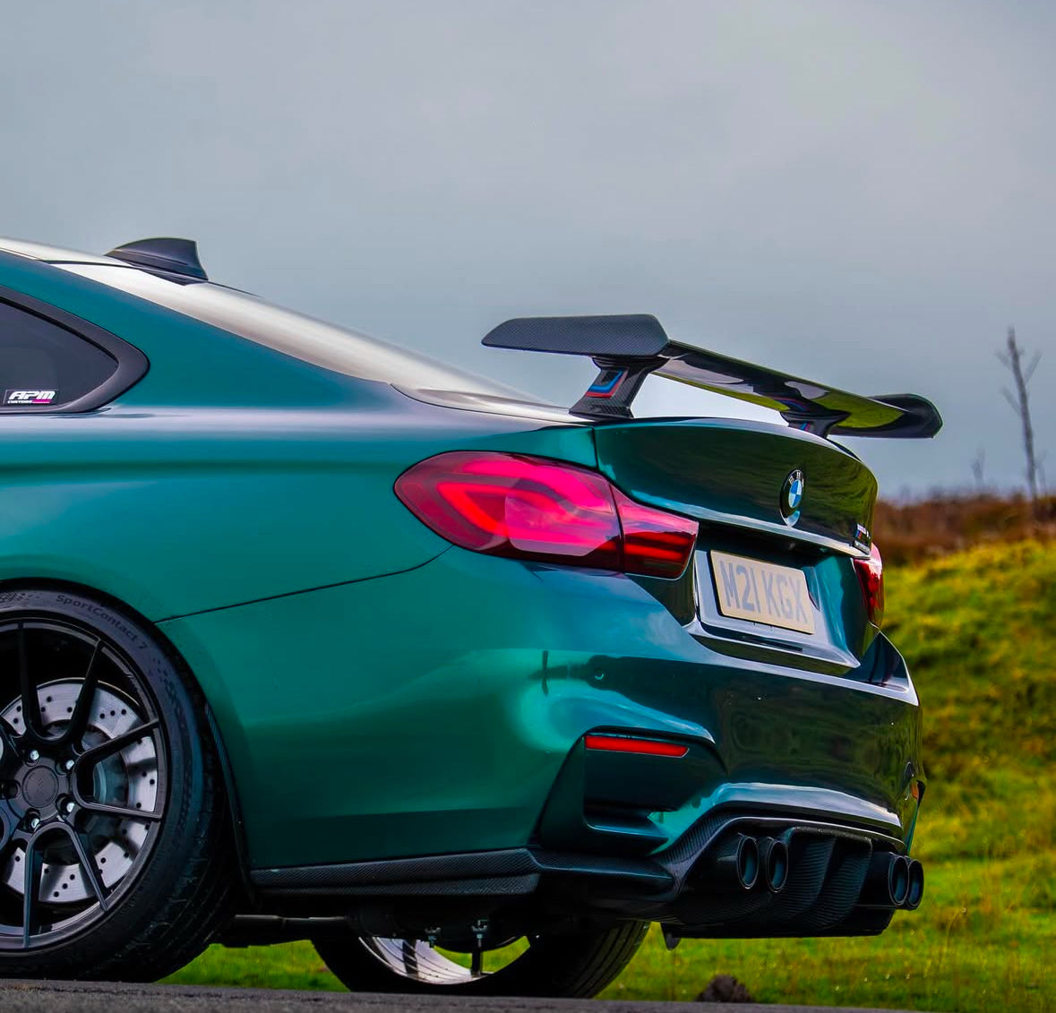 M PERFORMANCE style Wing