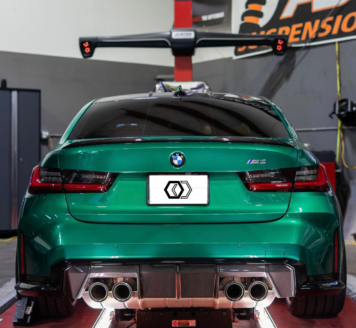 BMW G8X DE-CHROMED ROUNDELS